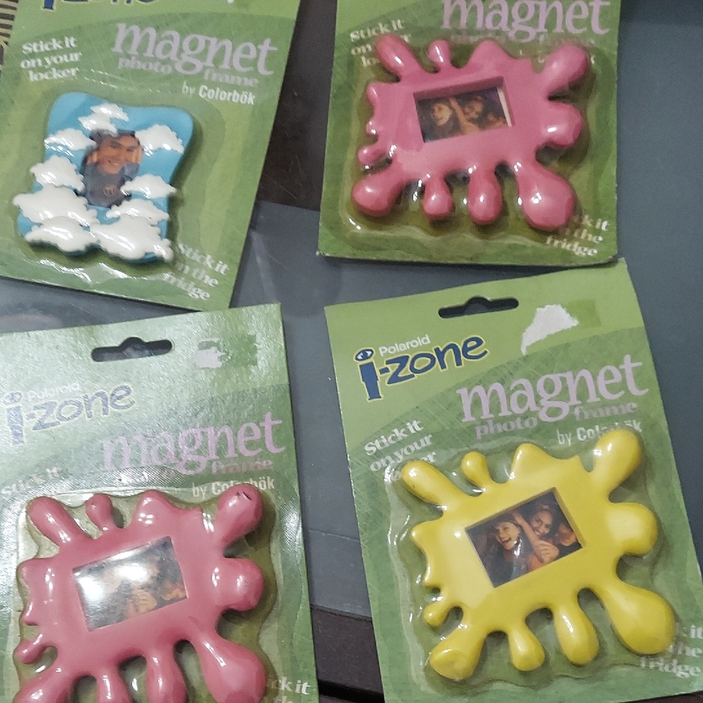 Polaroid iZone Magnet Photo Frames - Pink and Yellow
